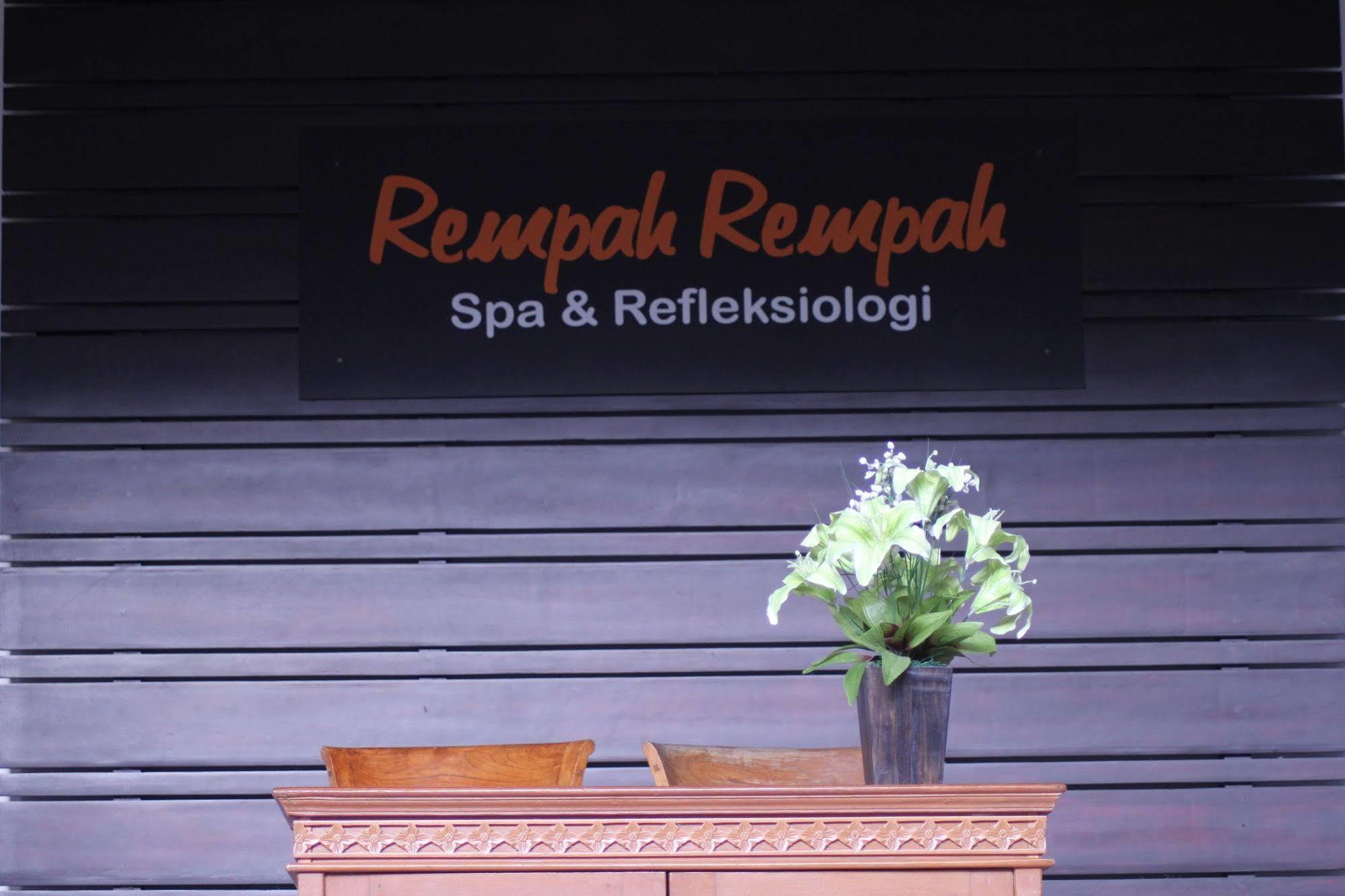 Simpang होटल