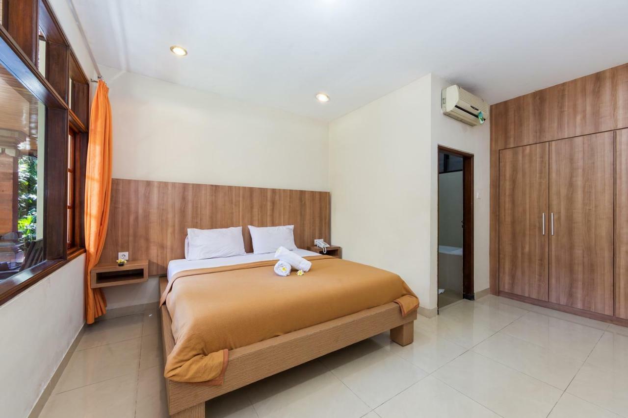 होटल Simpang Legian (Bali)